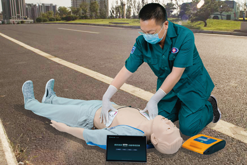 �ķΏ��K��AED������ģ�MӖ��ϵ�y(t��ng)C40